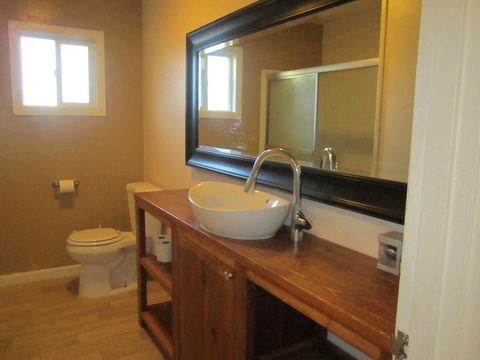 Tiny photo for 3630 Laverne Avenue, Klamath Falls, OR 97603 (MLS # 220213414)