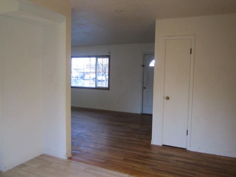 Tiny photo for 3630 Laverne Avenue, Klamath Falls, OR 97603 (MLS # 220213414)