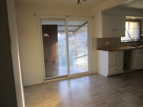 Tiny photo for 3630 Laverne Avenue, Klamath Falls, OR 97603 (MLS # 220213414)