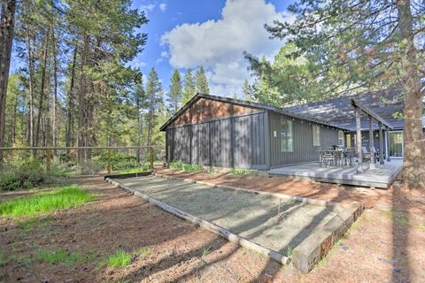 Tiny photo for 17376 Lively Lane, Bend, OR 97707 (MLS # 220214825)