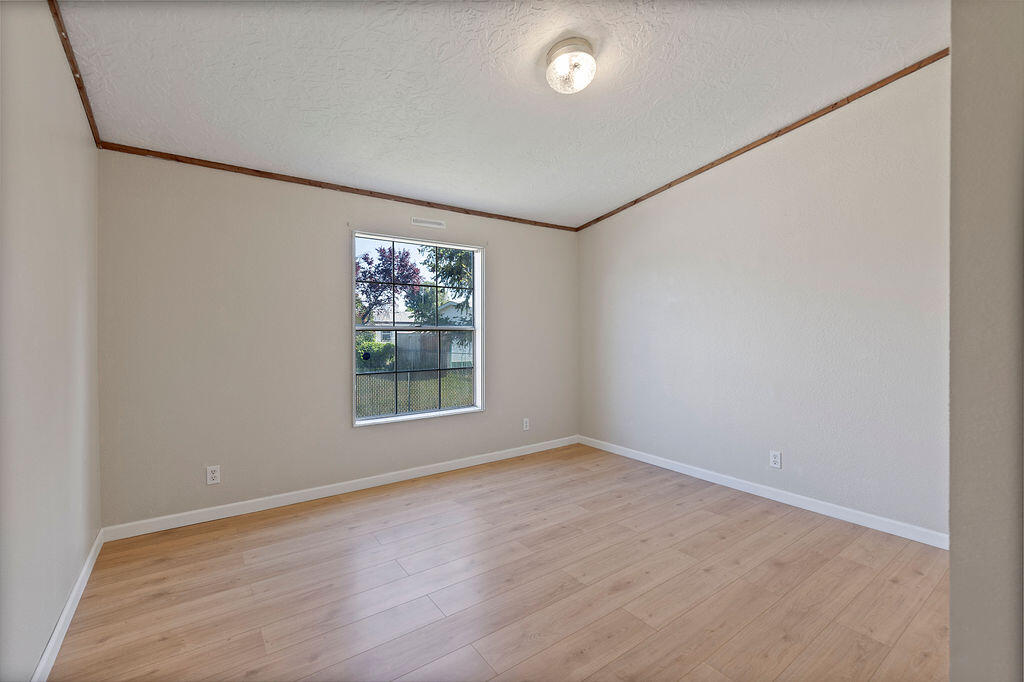 Queens Garden Mob Pa - Residential