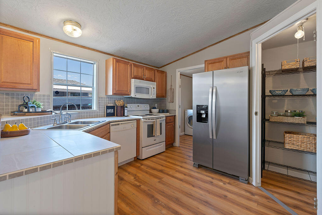 Queens Garden Mob Pa - Residential