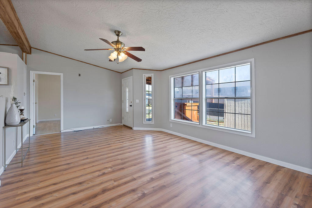 Queens Garden Mob Pa - Residential