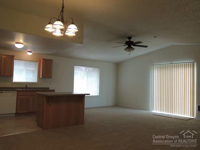 Deer Ridge - Residential