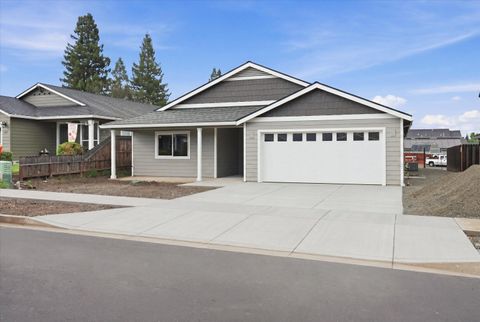 Tiny photo for 1834 Ingram Lane, Medford, OR 97501 (MLS # 220219408)