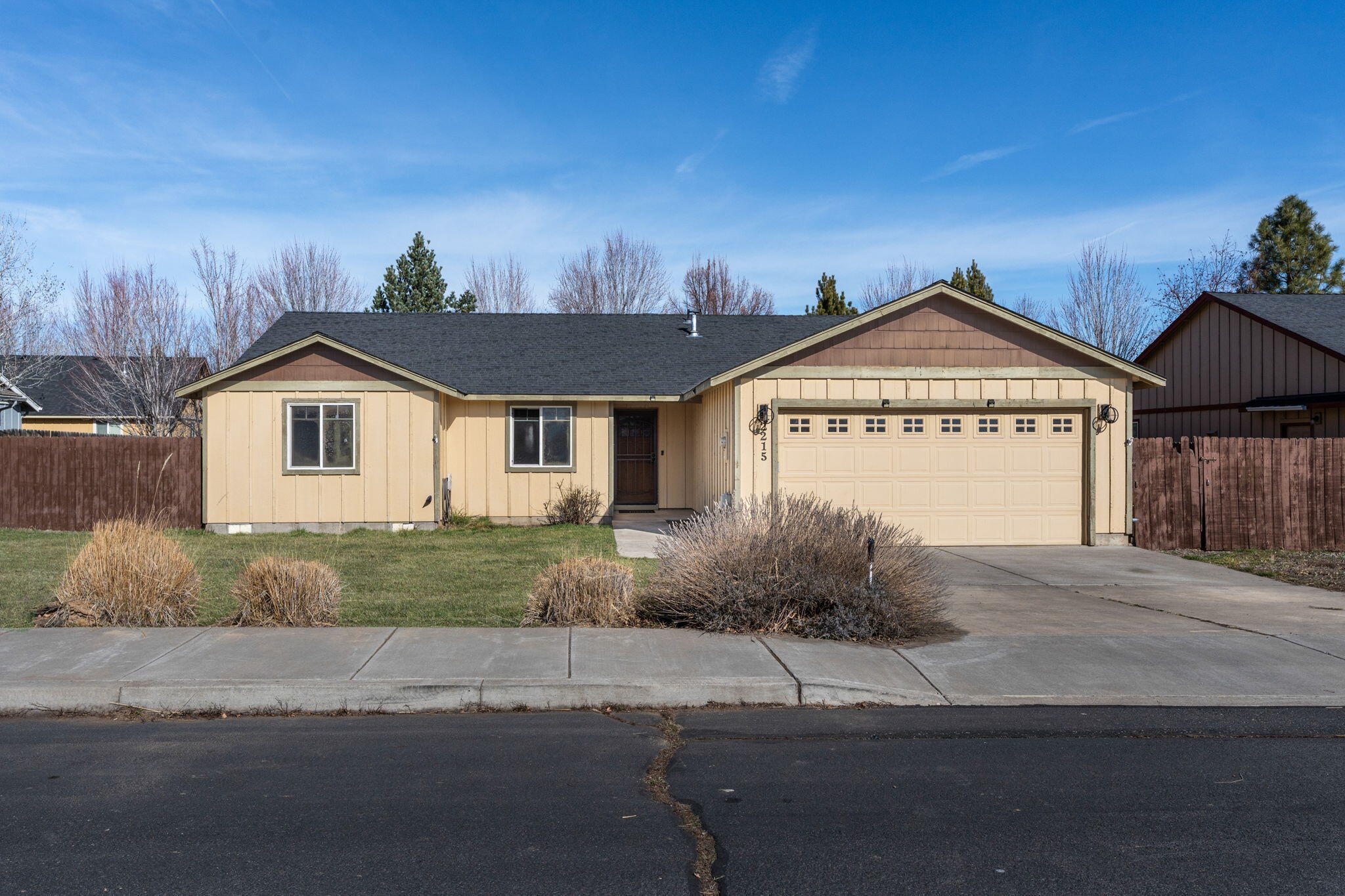 2215 SW Stonehedge Court