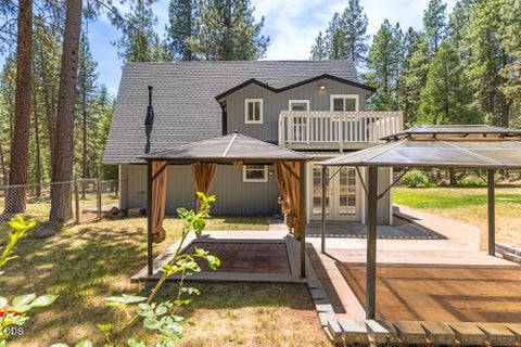 Tiny photo for 17007 Camp Day Lane, Klamath Falls, OR 97601 (MLS # 220223557)