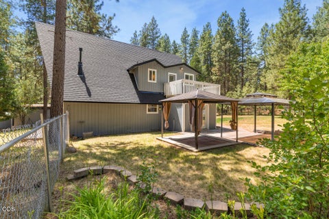Tiny photo for 17007 Camp Day Lane, Klamath Falls, OR 97601 (MLS # 220223557)