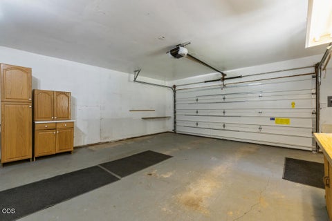 Tiny photo for 17007 Camp Day Lane, Klamath Falls, OR 97601 (MLS # 220223557)