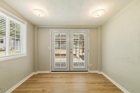 Tiny photo for 17007 Camp Day Lane, Klamath Falls, OR 97601 (MLS # 220223557)