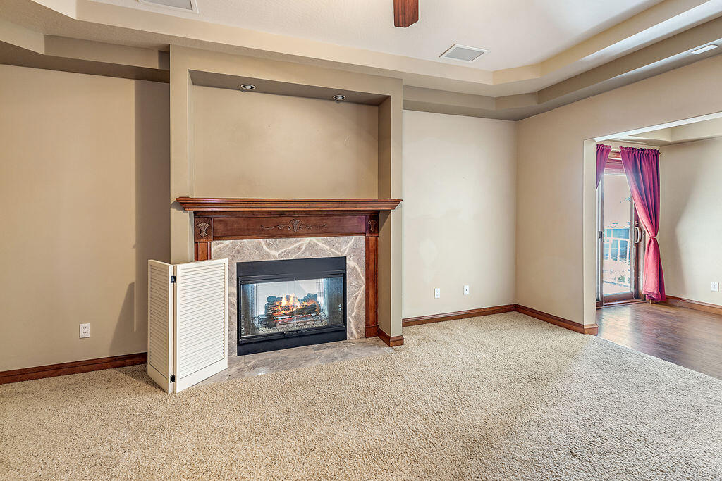 Country Club VillageEstates South Village - Residential