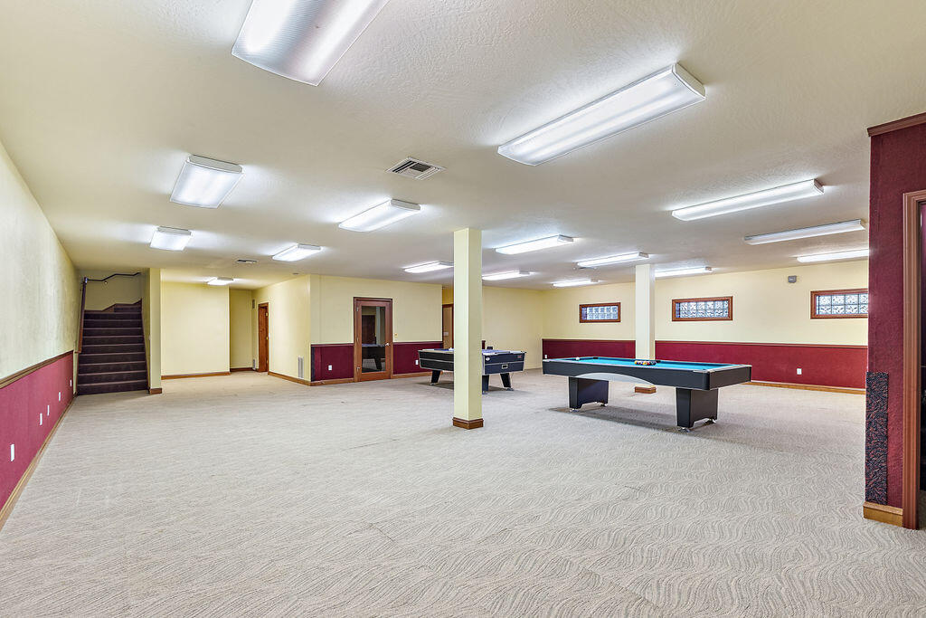 Country Club VillageEstates South Village - Residential