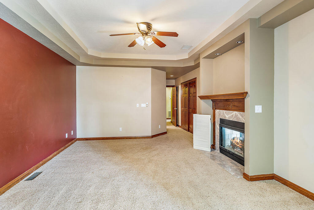 Country Club VillageEstates South Village - Residential