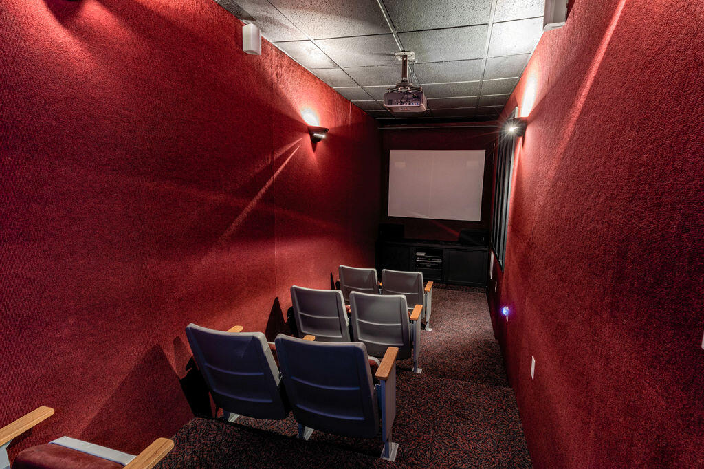 Country Club VillageEstates South Village - Residential