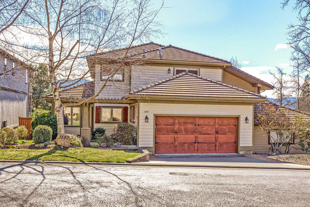 Country Club VillageEstates South Village - Residential