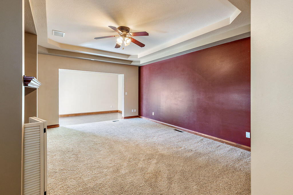 Country Club VillageEstates South Village - Residential