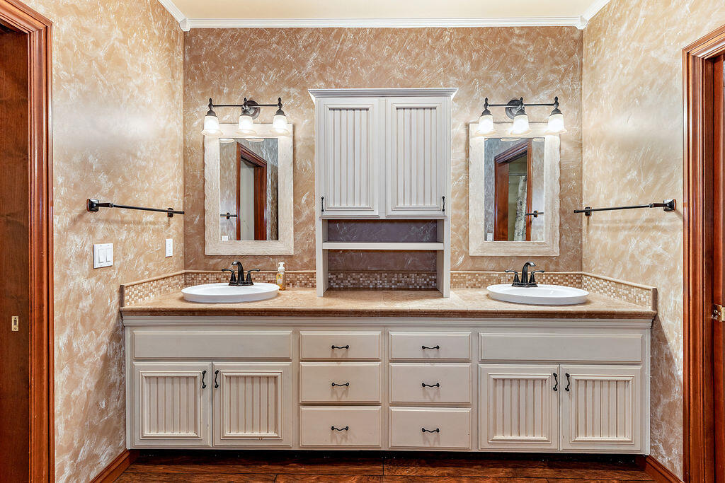 Country Club VillageEstates South Village - Residential