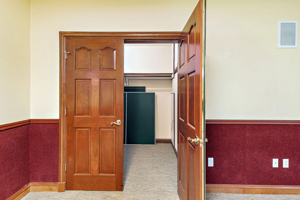 Country Club VillageEstates South Village - Residential