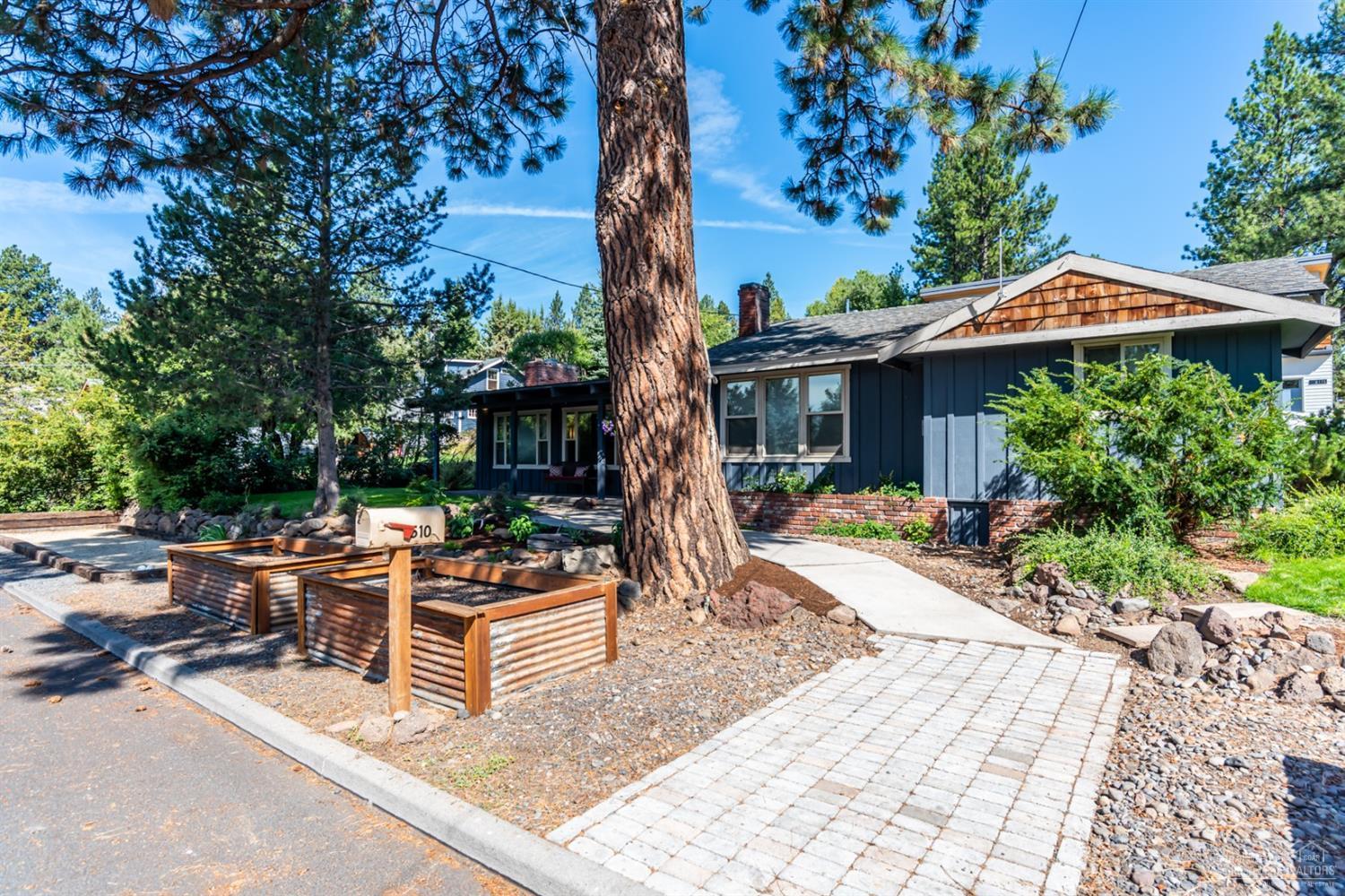 Bend View - Residential