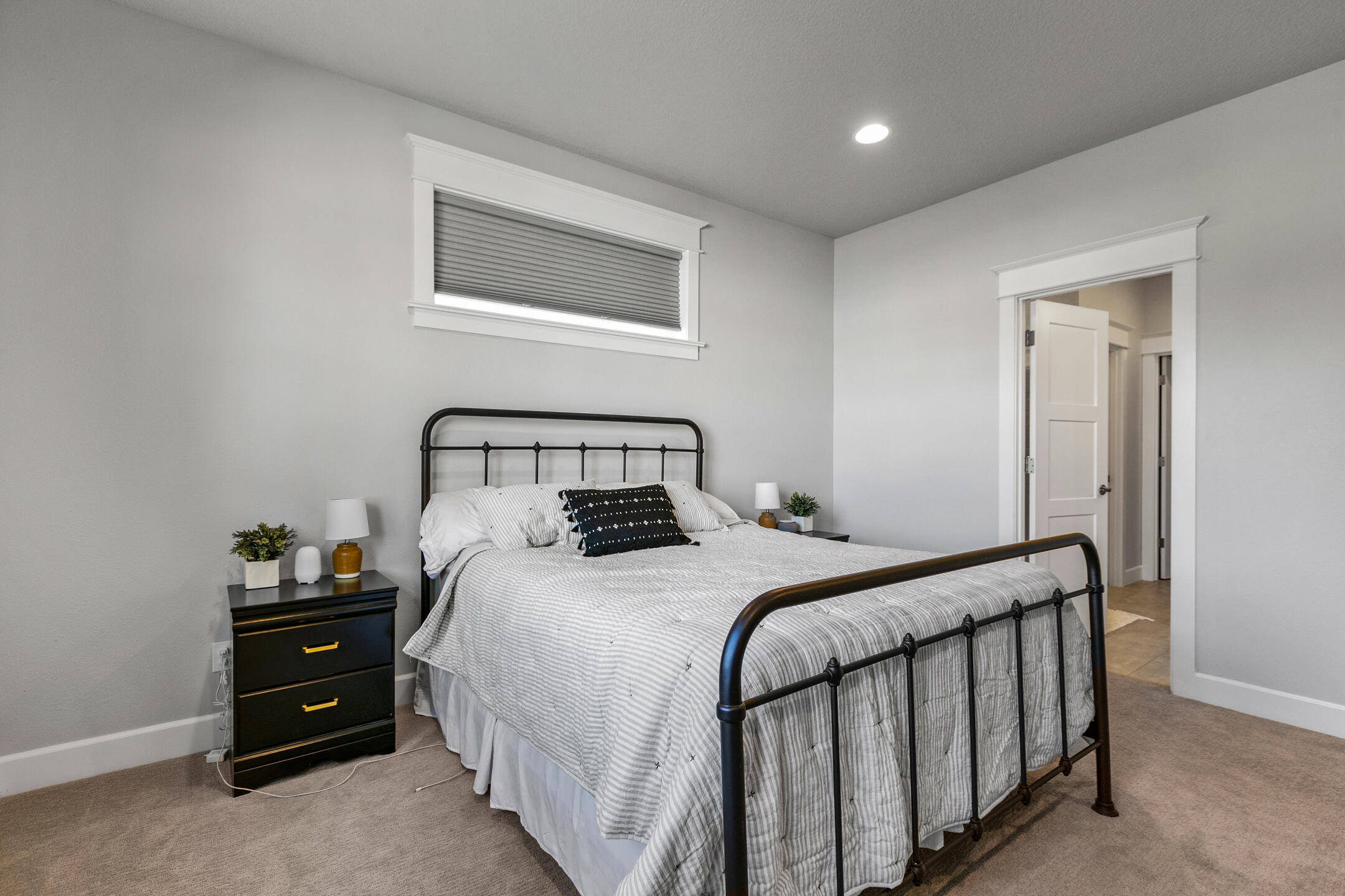 Hidden Hills - Residential