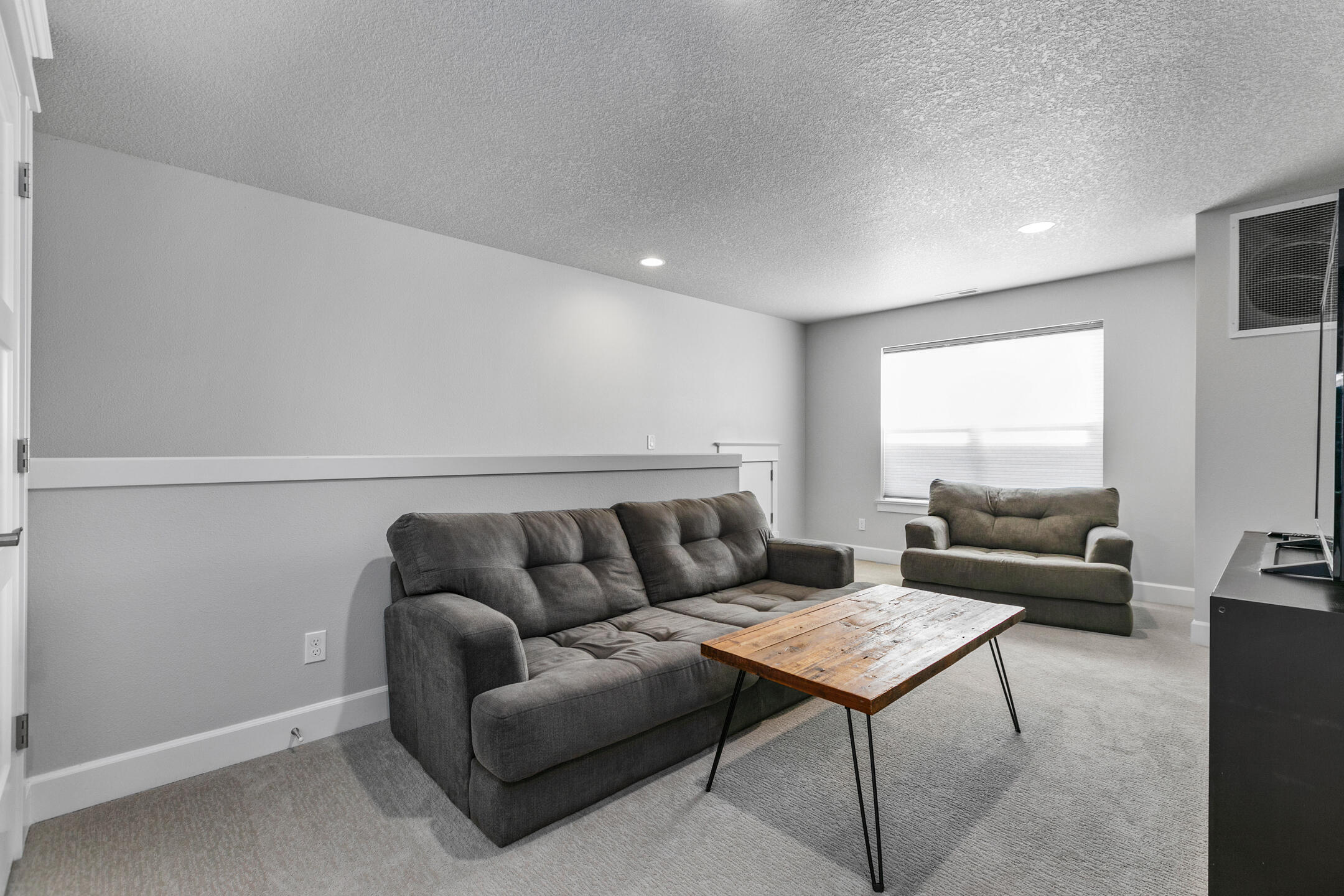 Hidden Hills - Residential