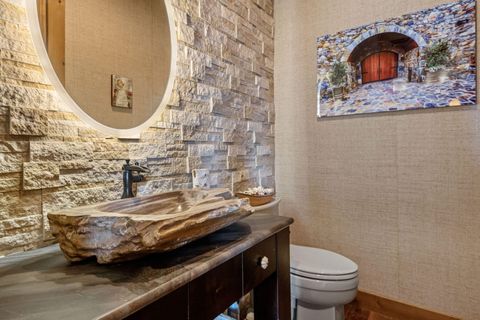 Tiny photo for 60985 Bachelor View Road, Bend, OR 97702 (MLS # 220217837)