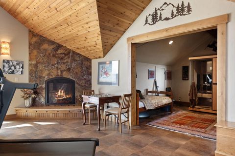 Tiny photo for 60985 Bachelor View Road, Bend, OR 97702 (MLS # 220217837)