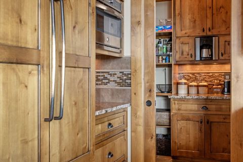 Tiny photo for 60985 Bachelor View Road, Bend, OR 97702 (MLS # 220217837)