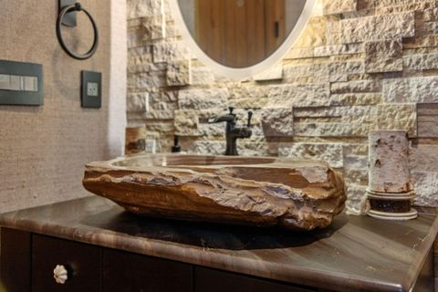 Tiny photo for 60985 Bachelor View Road, Bend, OR 97702 (MLS # 220217837)