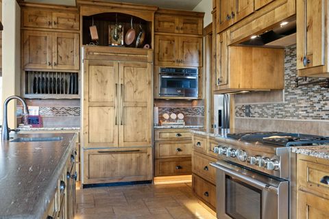 Tiny photo for 60985 Bachelor View Road, Bend, OR 97702 (MLS # 220217837)