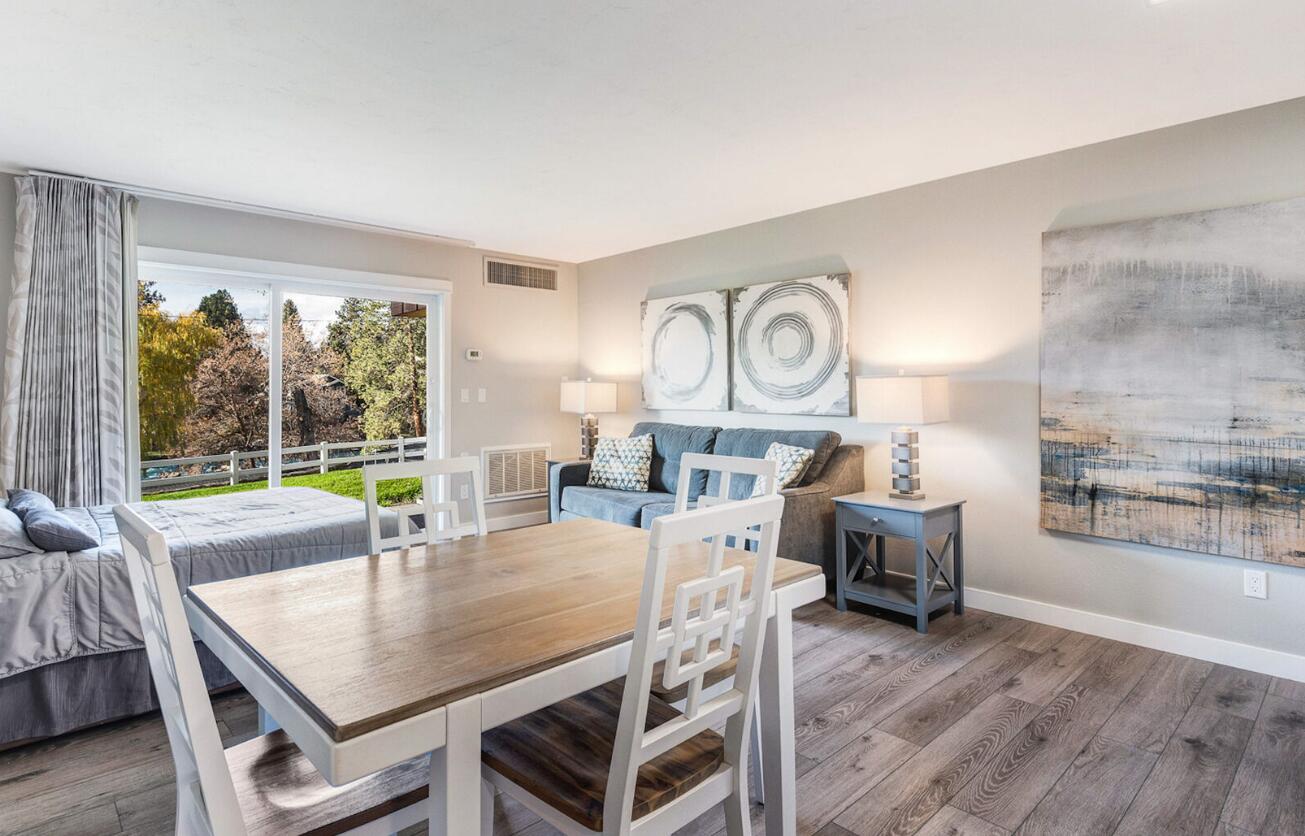 1565 NW Wall Street 206
