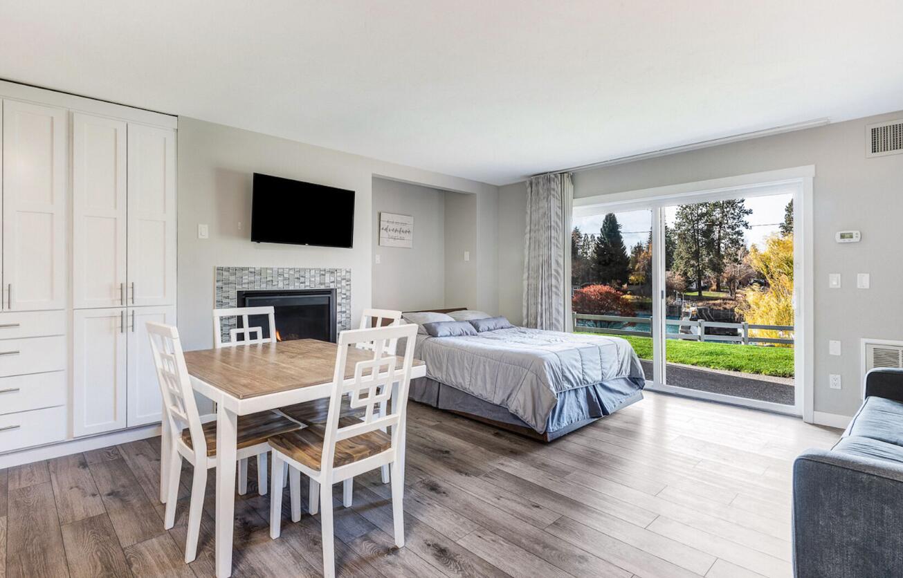 1565 NW Wall Street 206
