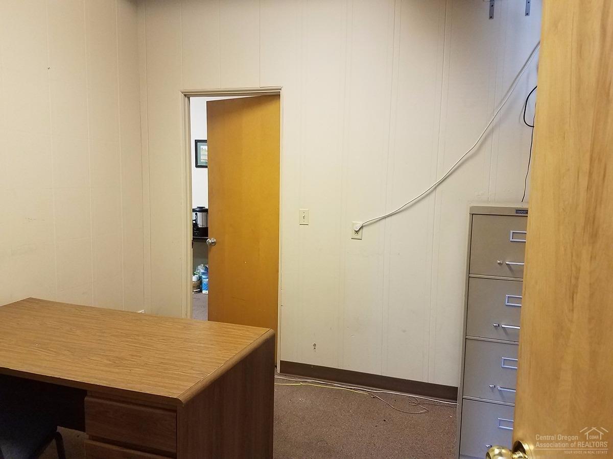 Monroe Hodges - Commercial Sale