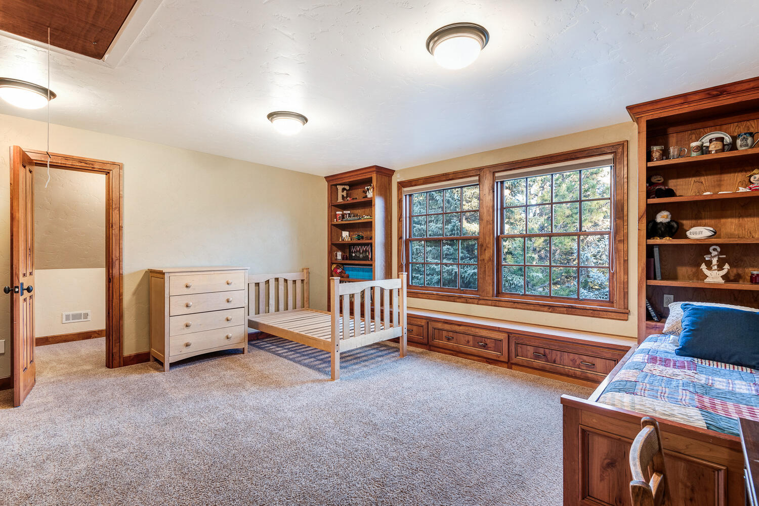 Saddleback - Residential