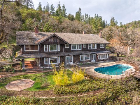 4132 Livingston Road Central Point OR 97502