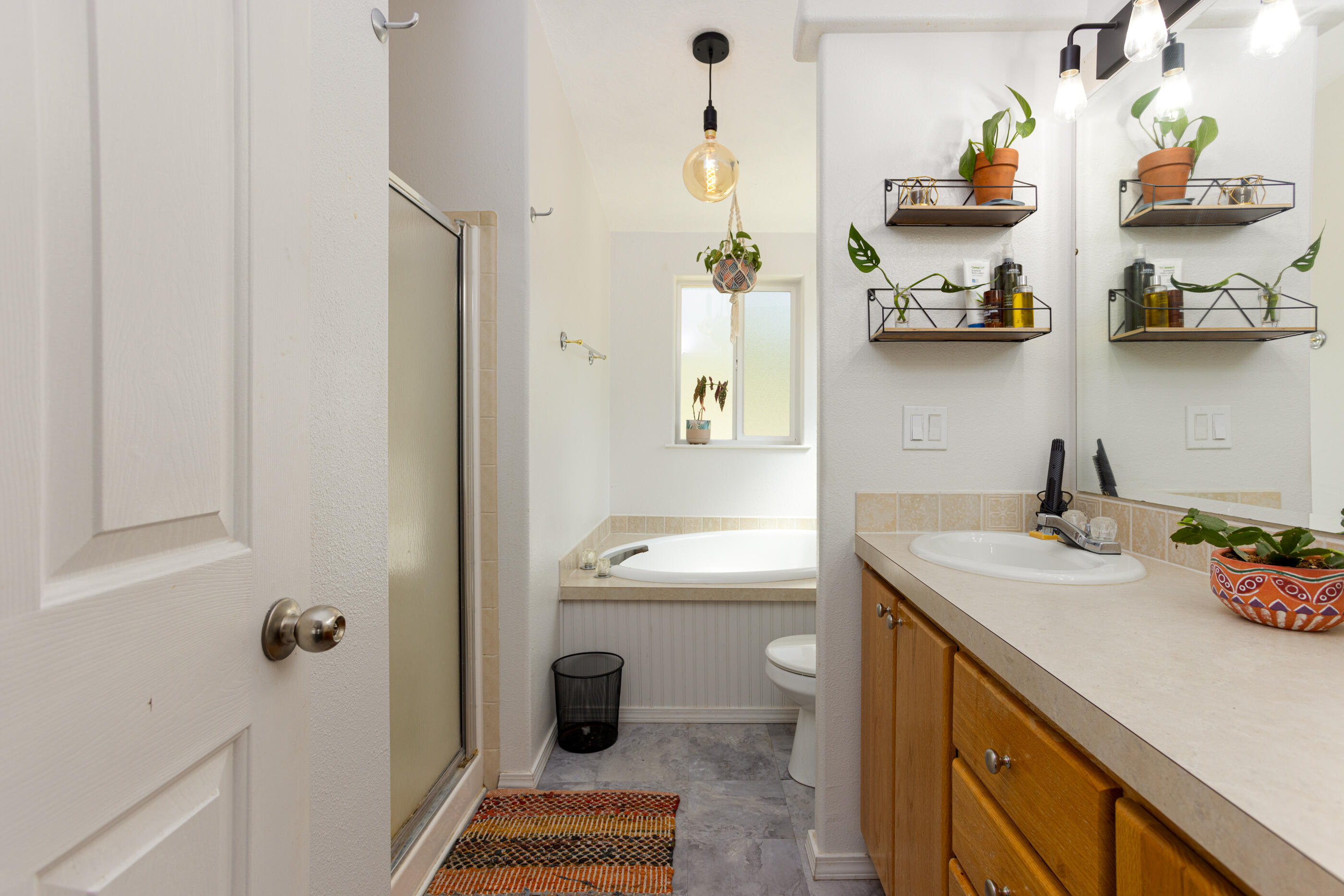 Los Pinos - Residential