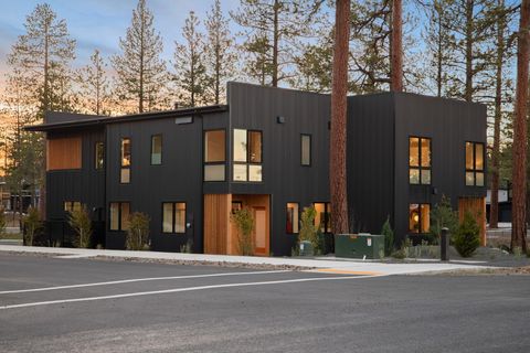 Tiny photo for 505 N Pine Street, Sisters, OR 97759 (MLS # 220217696)