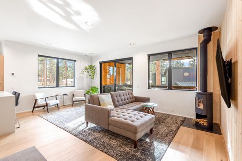 Tiny photo for 505 N Pine Street, Sisters, OR 97759 (MLS # 220217696)