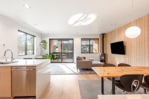 Tiny photo for 505 N Pine Street, Sisters, OR 97759 (MLS # 220217696)