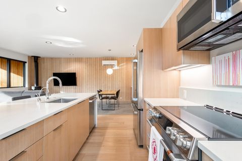 Tiny photo for 505 N Pine Street, Sisters, OR 97759 (MLS # 220217696)