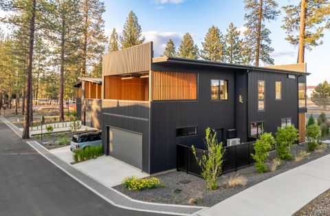 Tiny photo for 505 N Pine Street, Sisters, OR 97759 (MLS # 220217696)