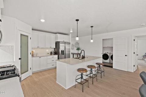 Tiny photo for 1623 NE Perspective Drive #Lot 168, Prineville, OR 97754 (MLS # 220223342)
