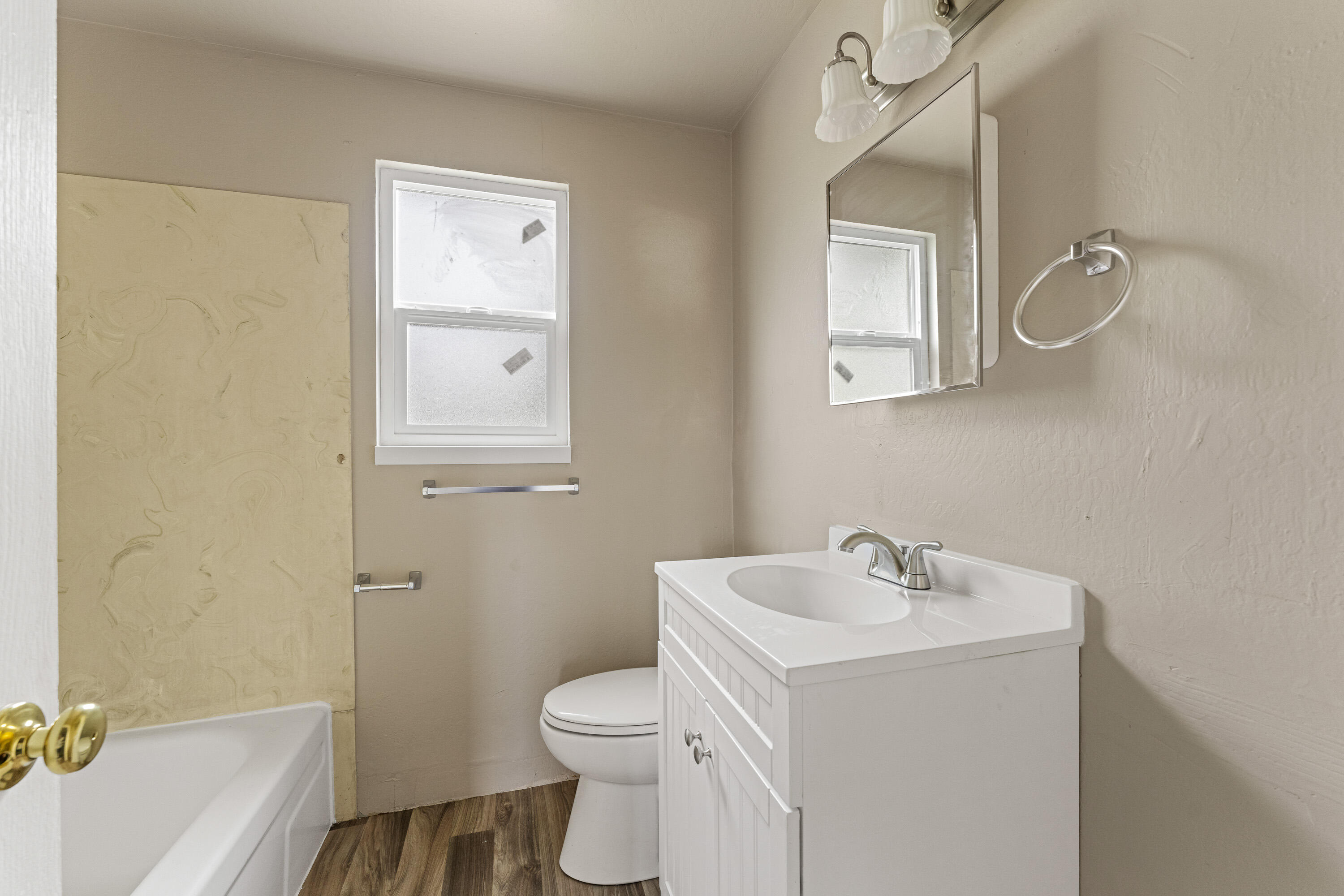 West Main Plaza - Residential Income