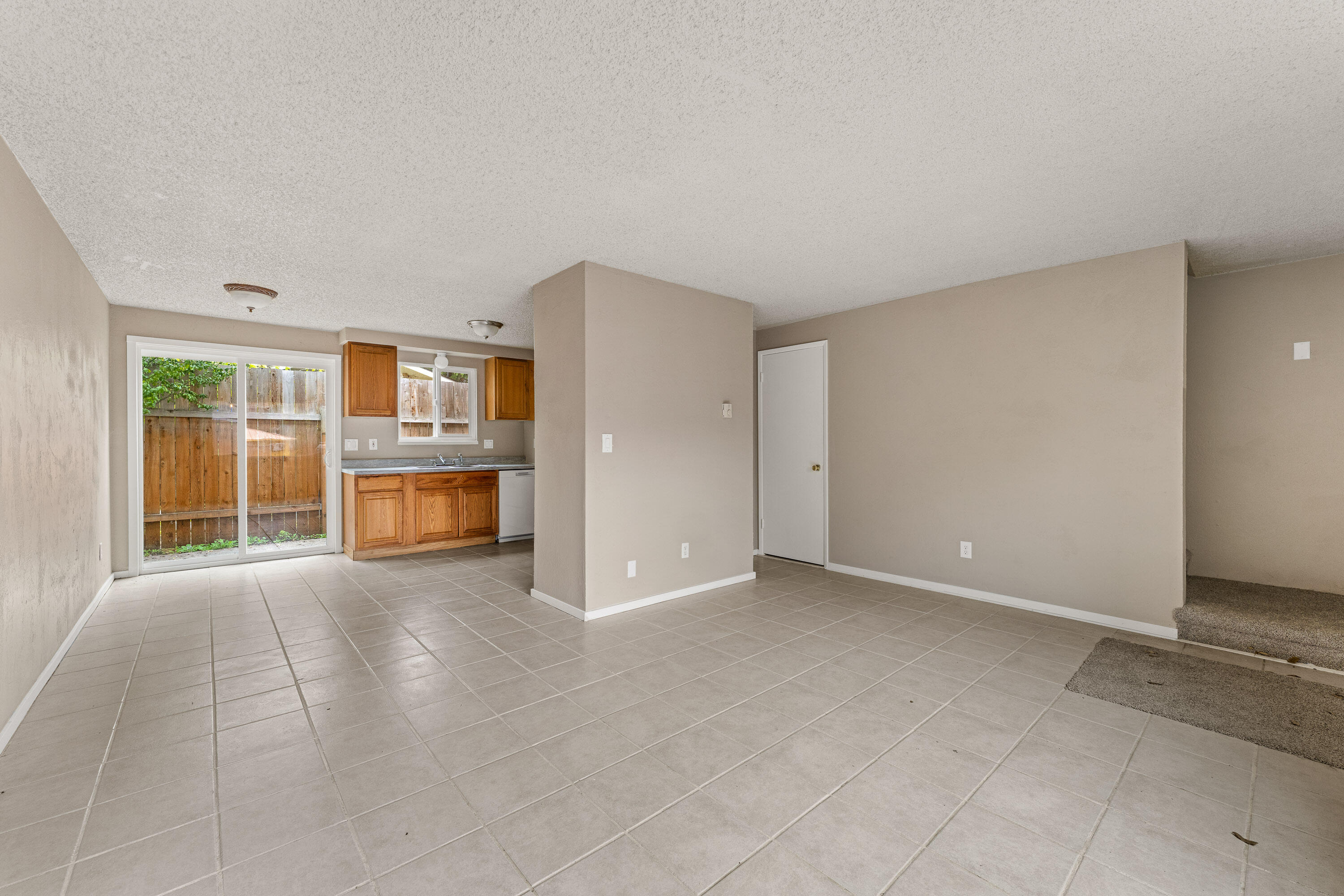 West Main Plaza - Residential Income