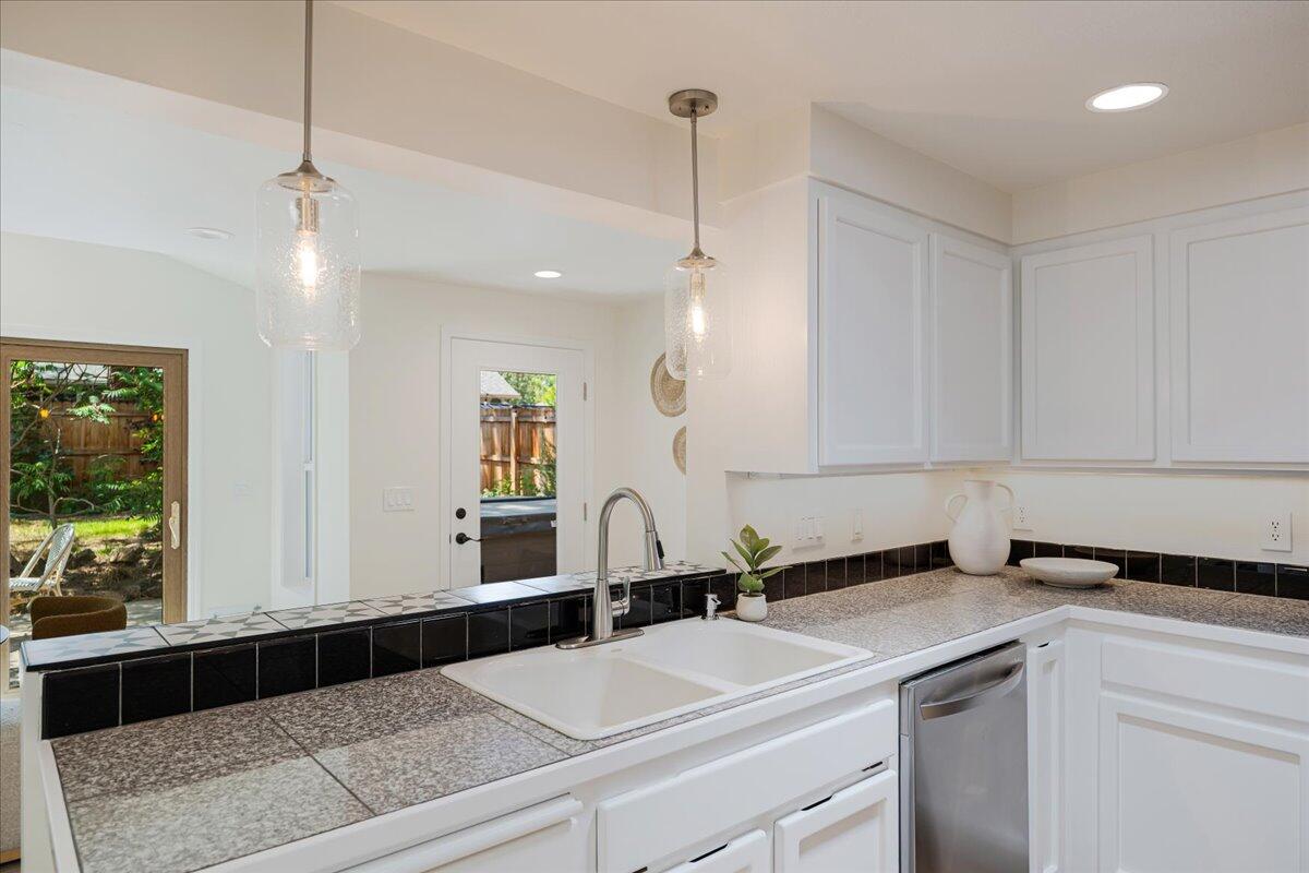 Kiwa Meadows - Residential