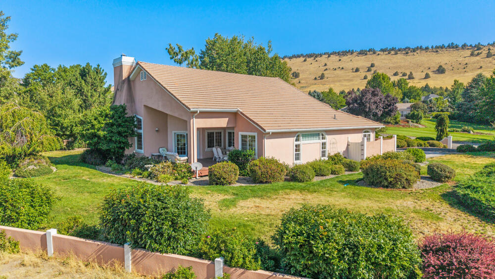 Shield Crest - Residential