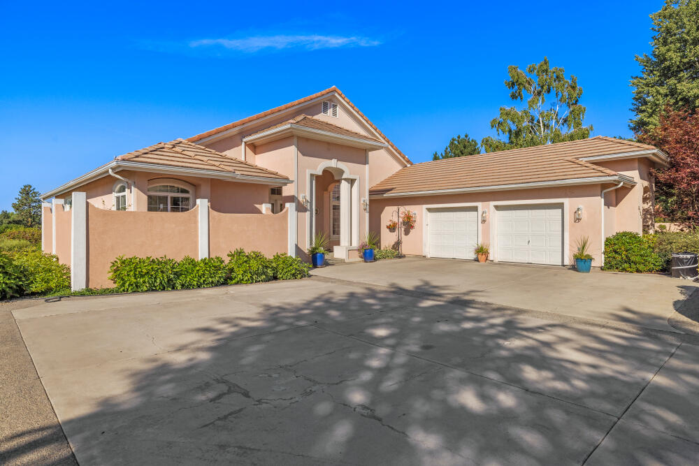 Shield Crest - Residential