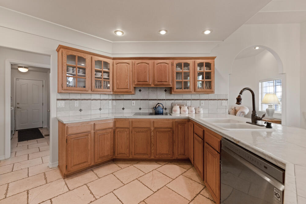 Shield Crest - Residential