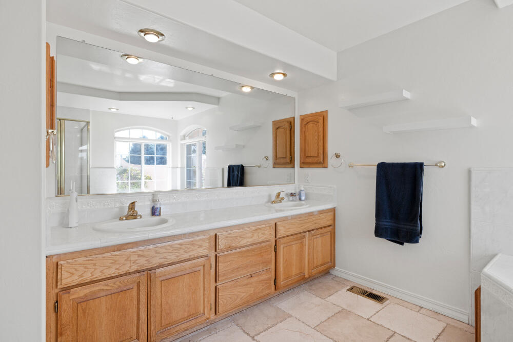 Shield Crest - Residential