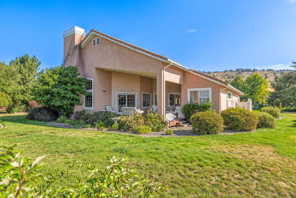 Shield Crest - Residential